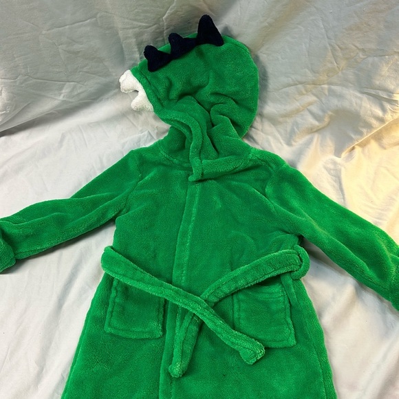 GAP - Toddler recycled sherpa fuzzy dinosaur bath robe. Size 2 - Picture 2 of 4